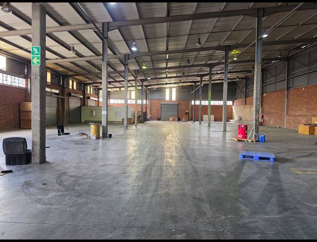 2,100M² FACTORY TO LET IN KYA SANDS